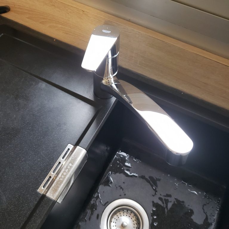 Remplacement mitigeur évier